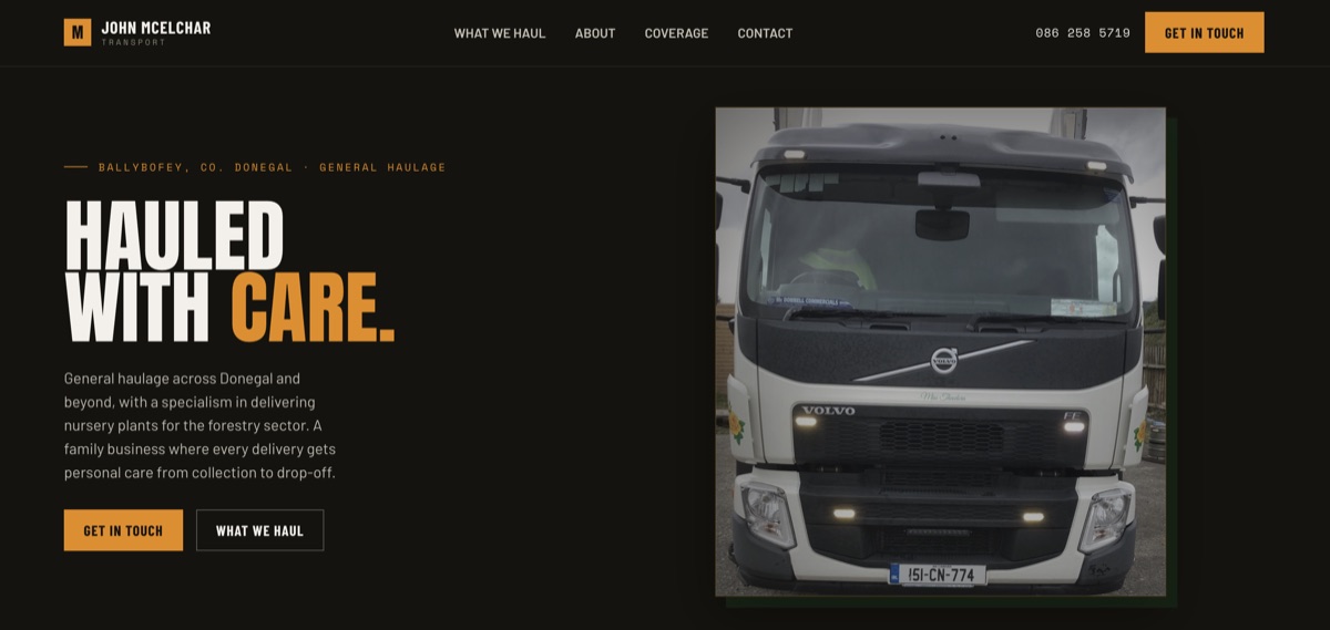 Screenshot of the johnmcelchartransport.ie homepage